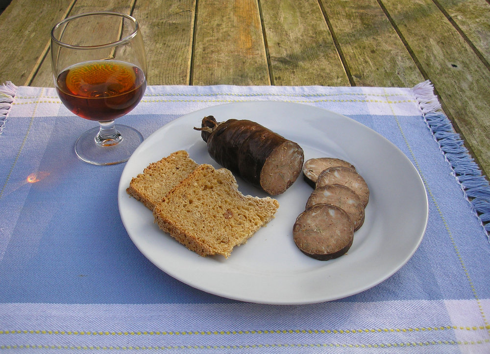 Andouille de Vire avec une sauce au cidre