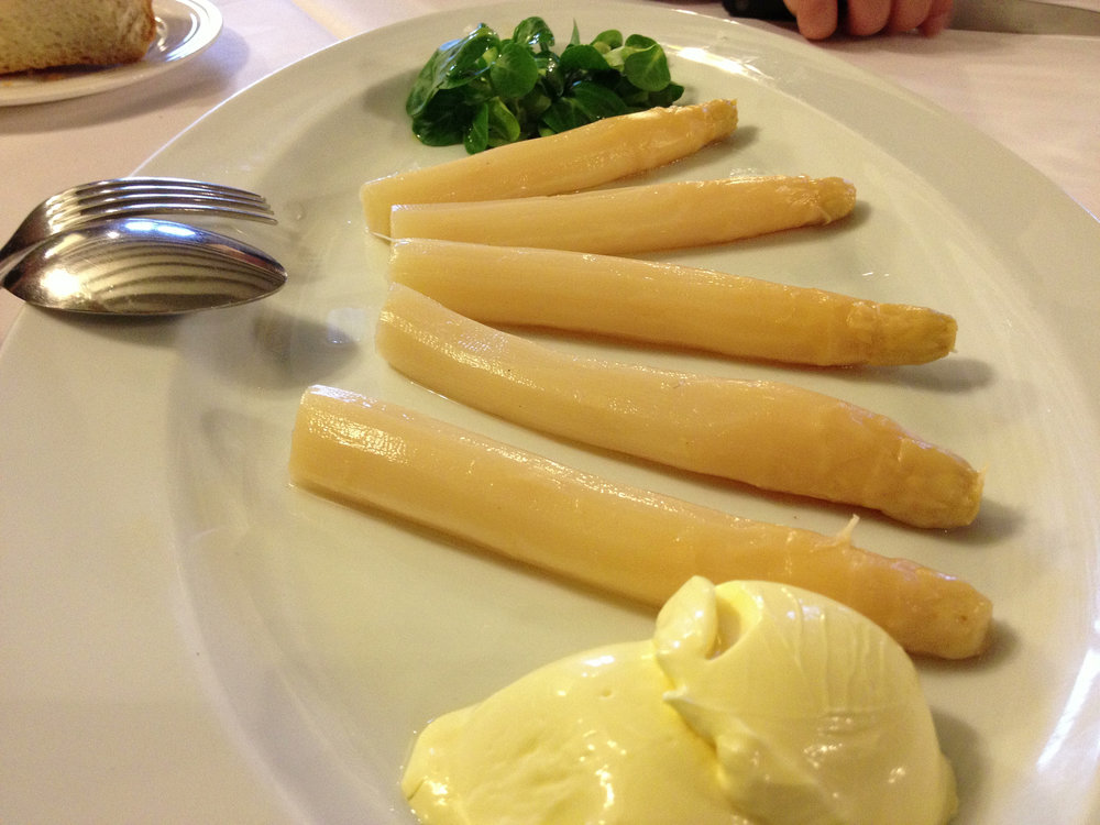 Asperges blanches mayonnaise