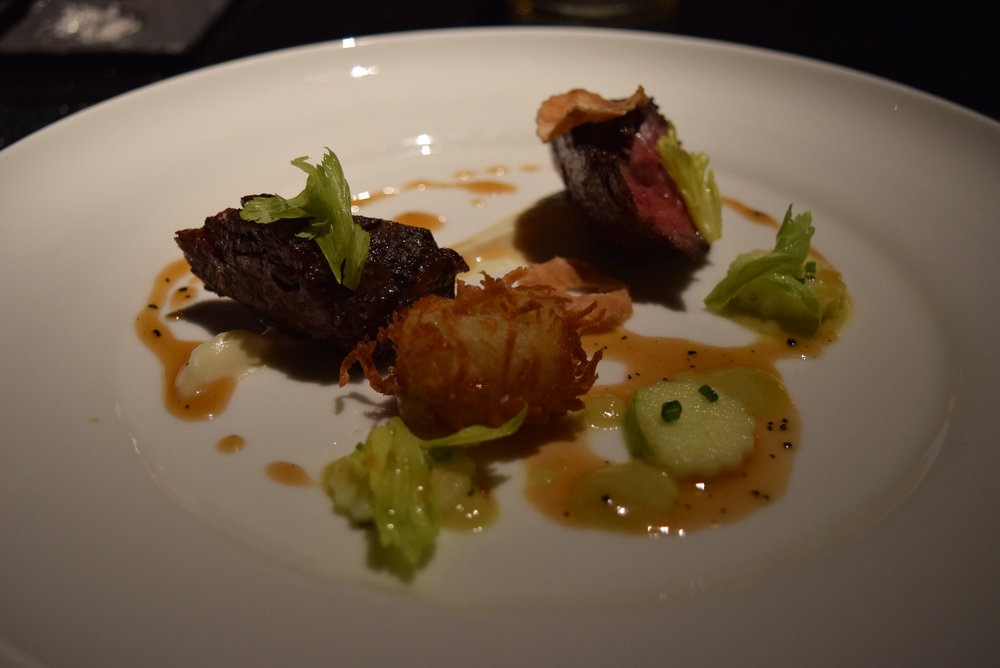 Bœuf grillé à la moelle