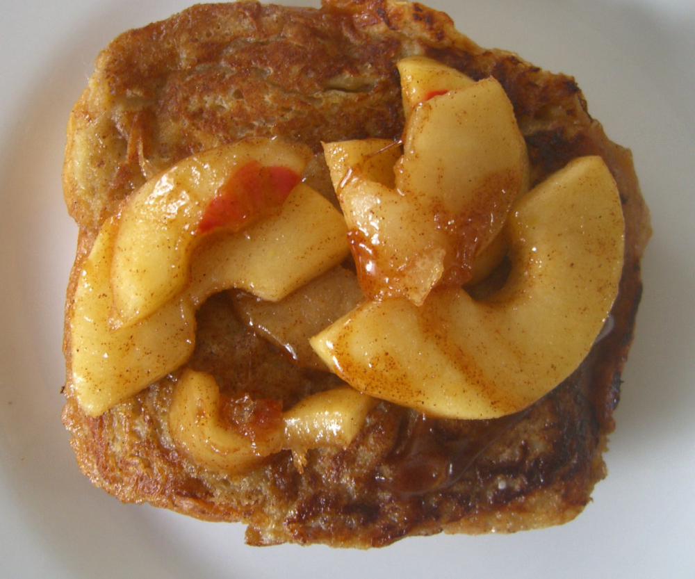 Brioche façon pain perdu aux pommes caramélisées