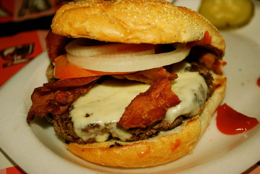 Cheeseburger con bacon