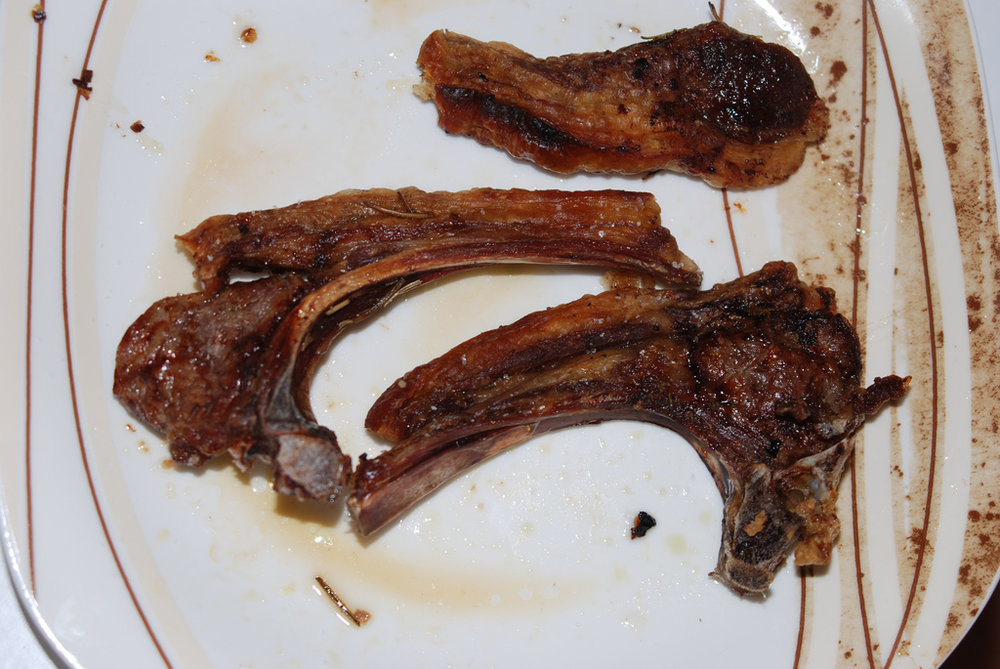 Côtelettes d'agneau grillées