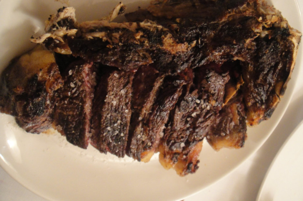 Côte de bœuf au gros sel