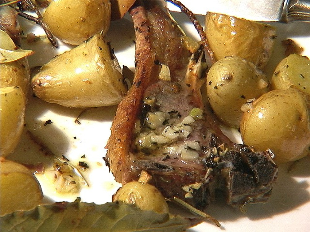 Côtelettes d'agneau Champvallon