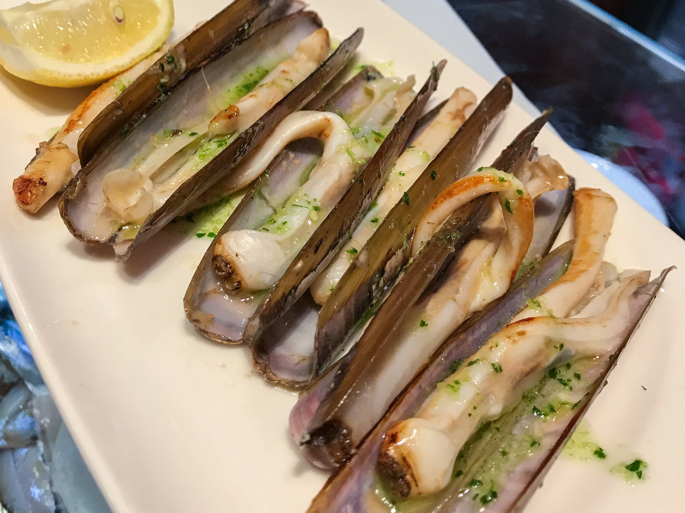 Couteaux à la plancha aux herbes