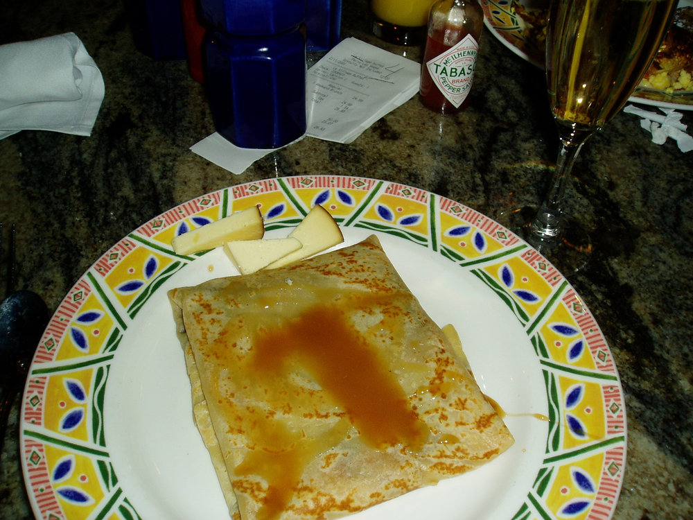 Apricot marmalade crepe