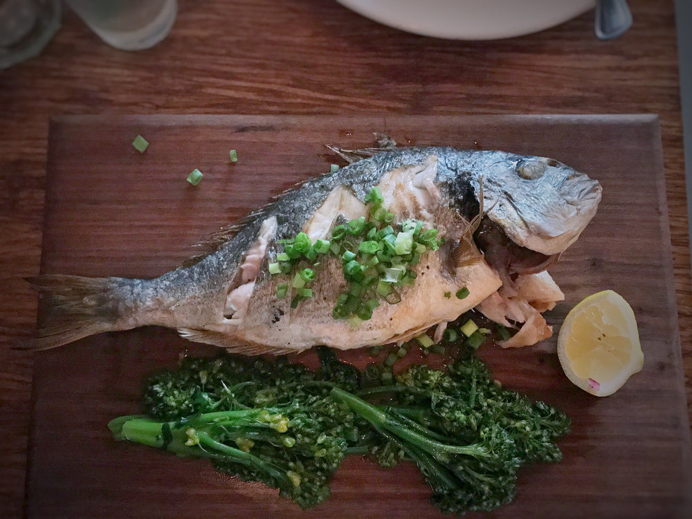 Dorada a la parrilla con cítricos