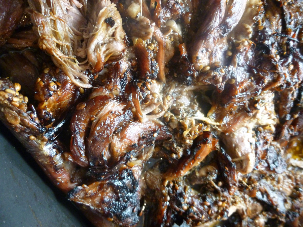 Épaule d'agneau confite aux épices