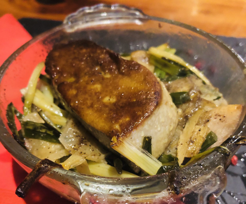 Escalope de foie gras de pato a la sartén con canela