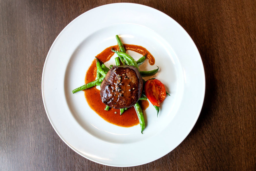Filet de bœuf sauce poivrade