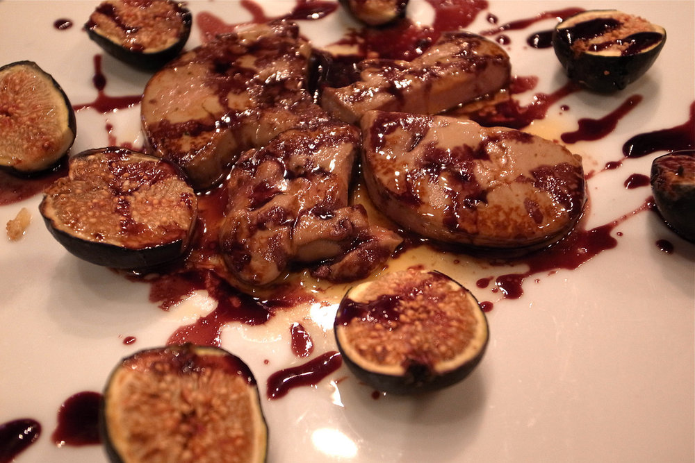 Escalope de foie gras de pato a la sartén con higos