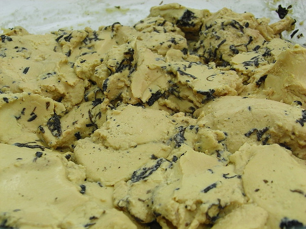 Foie gras de canard à la truffe noire