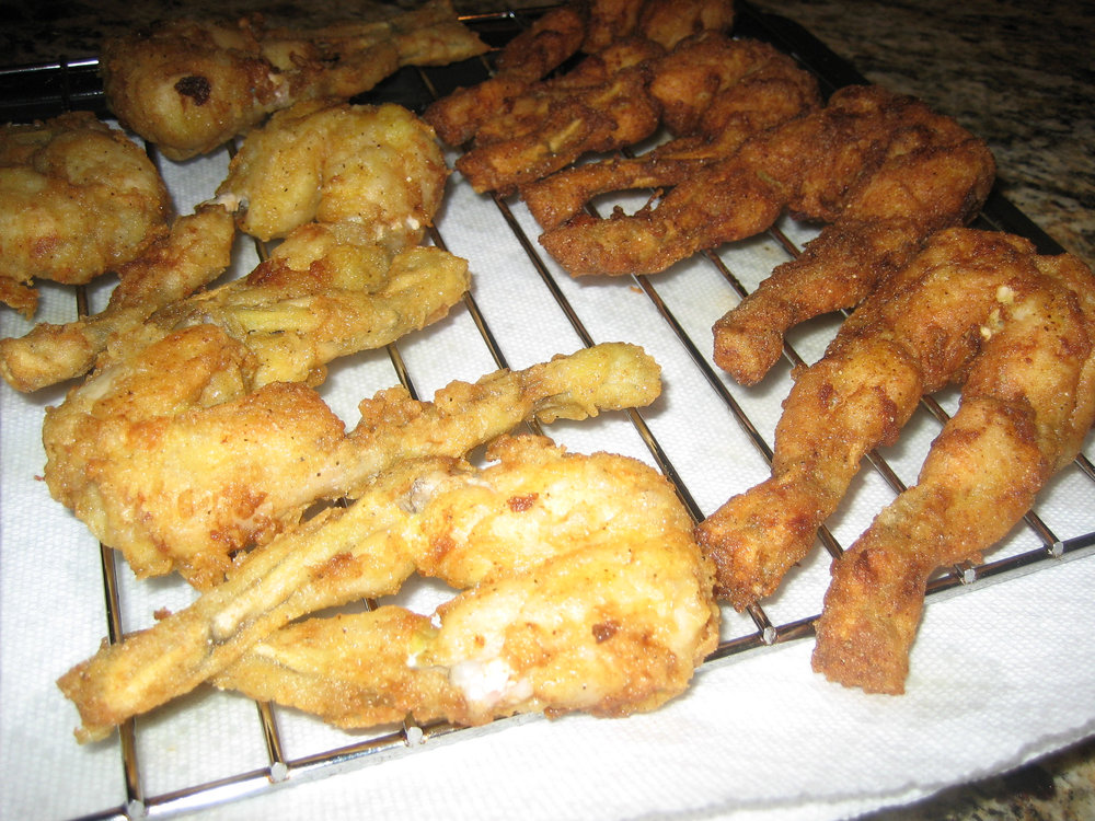 Ancas de rana fritas