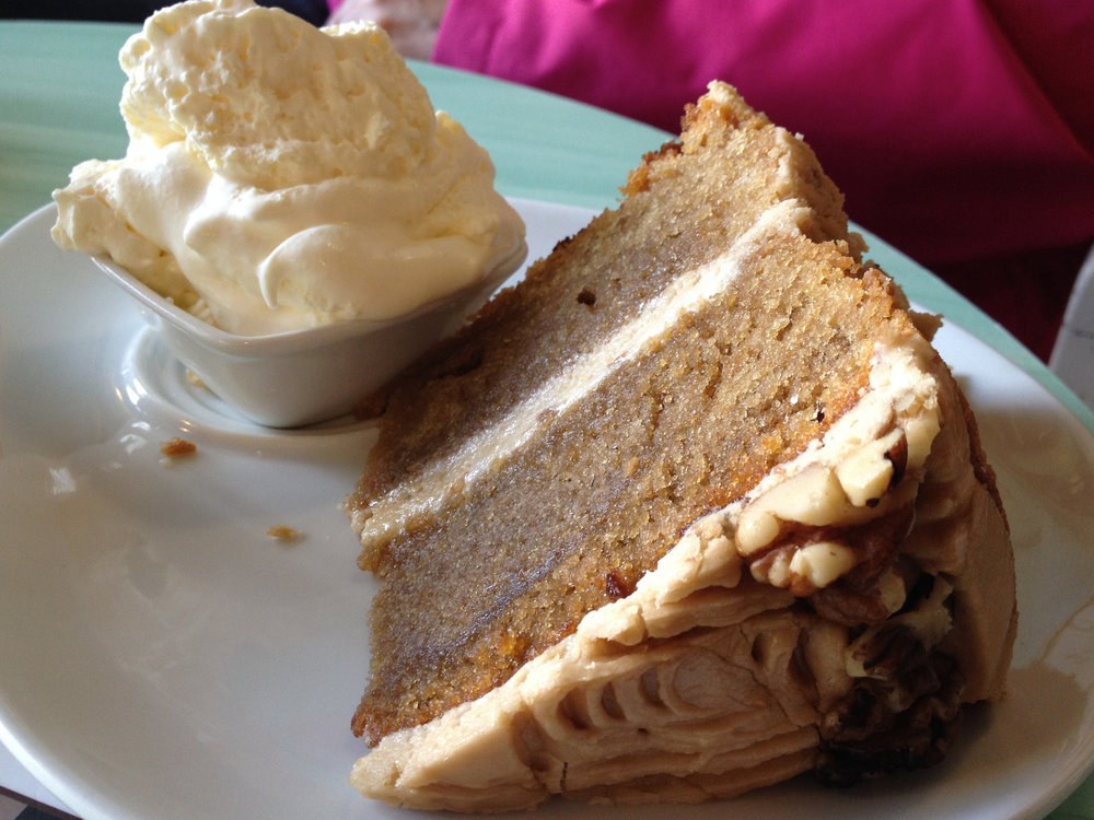 Walnut cake