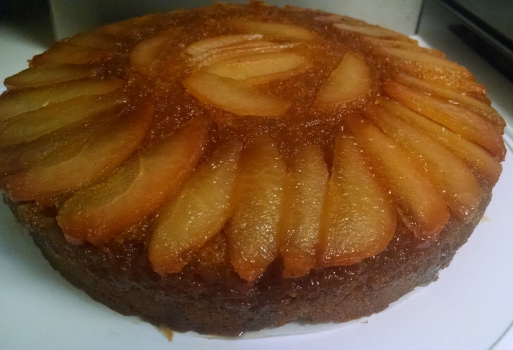 Gâteau renversé à la poire