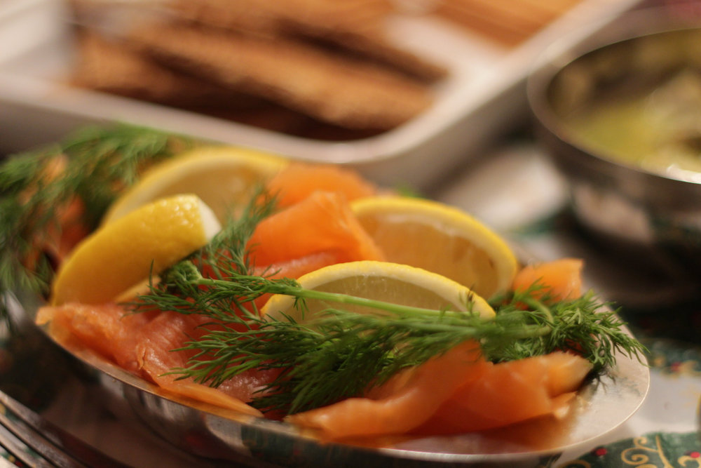 Citrus gravlax salmon