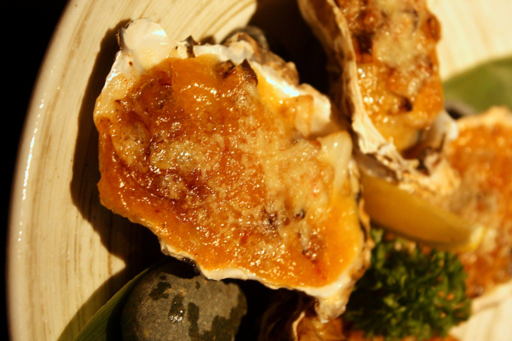 Baked oysters with a julienne of leek