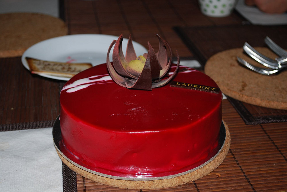 Blackcurrant miror glaze cake