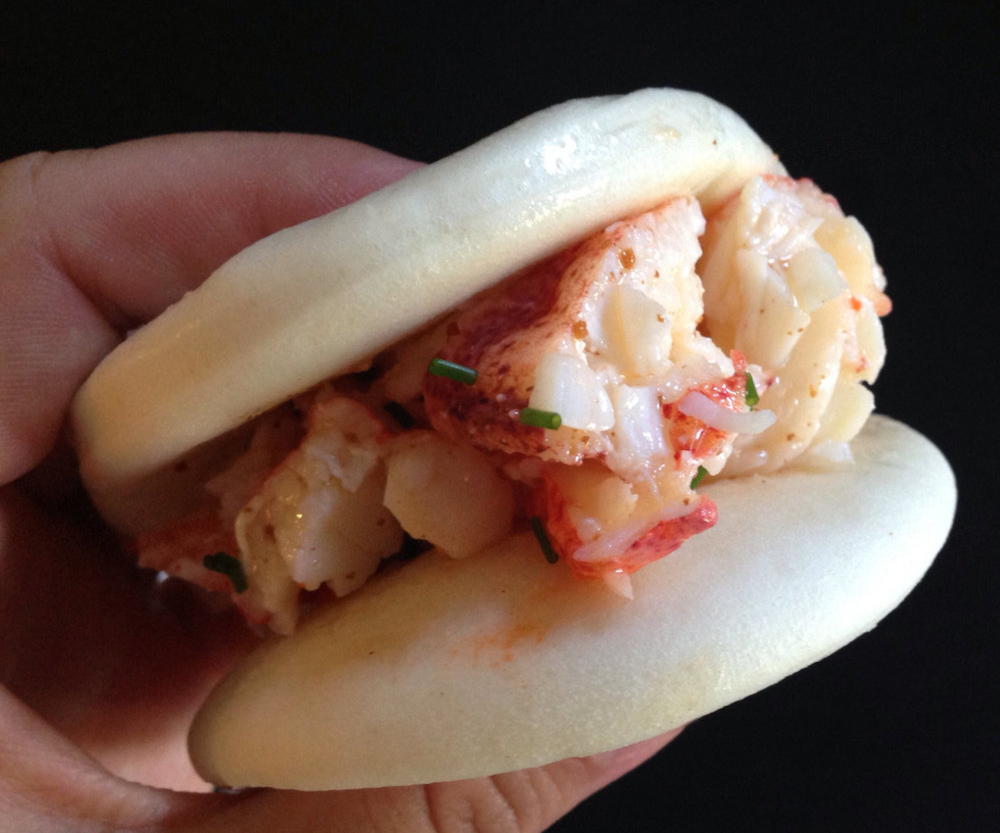 Canapé au beurre de homard