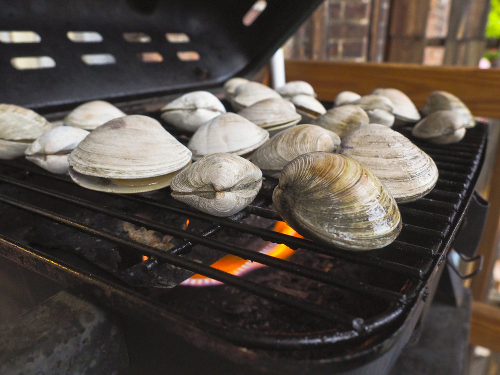 Almejas a la parrilla