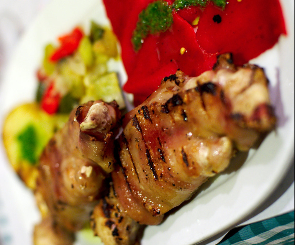 Grilled pig trotter