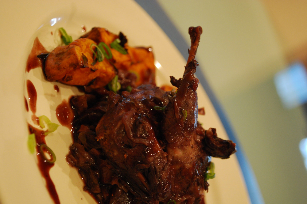 Braised pigeon
