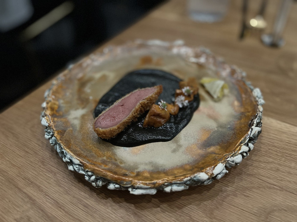 Pigeonneau rôti aux girolles
