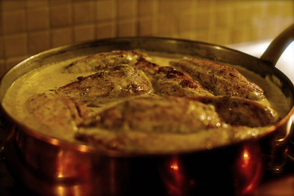 Chicken with curry sauce