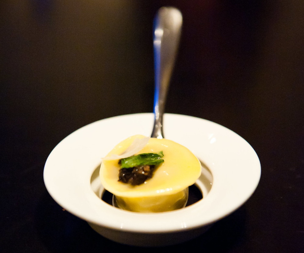 Black truffle raviole