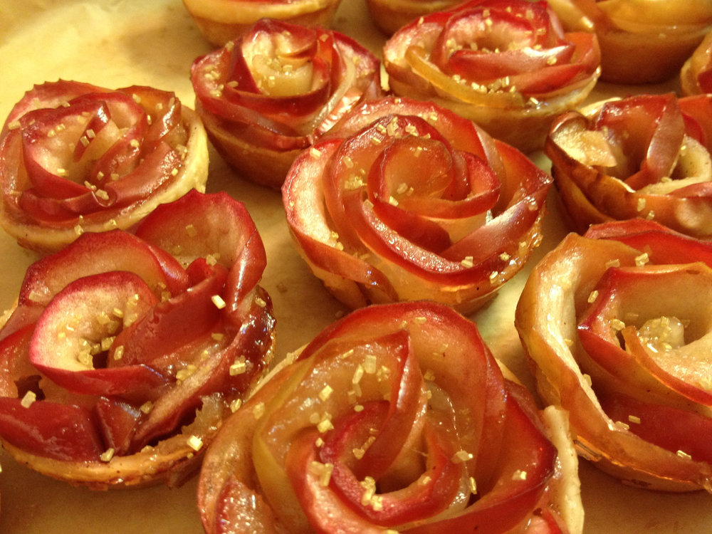 Apple roses