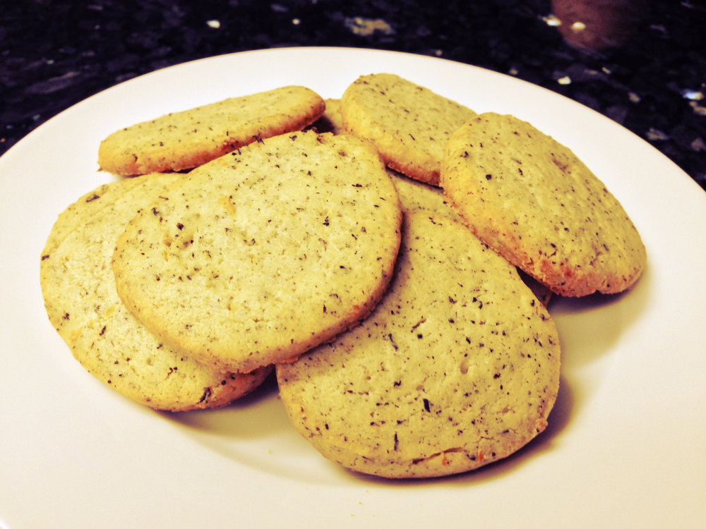 Candied pineapple sable and fresh coriander