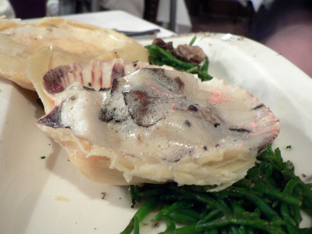 Coquilles Saint-Jacques à la truffe noire