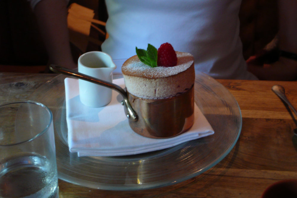 Raspberry soufflé