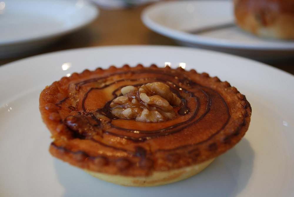 Walnut tart