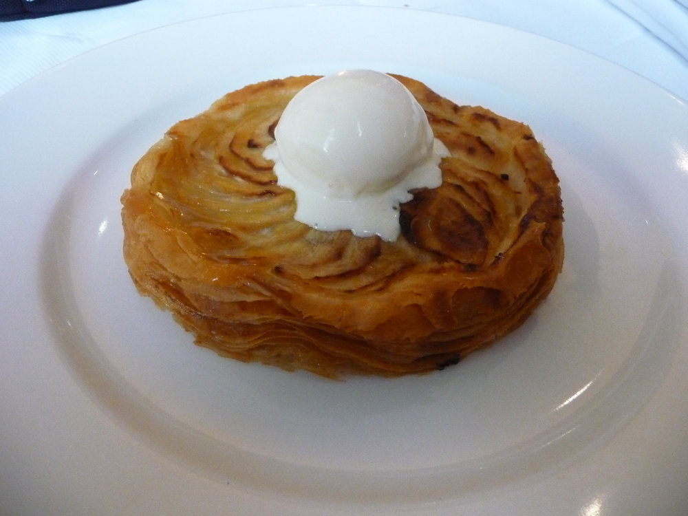 Apple tart and vanilla ice cream