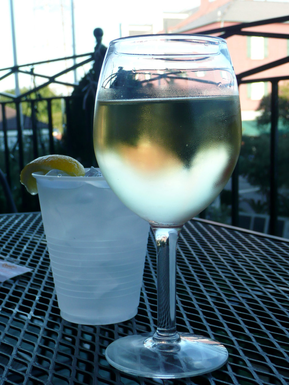 Cassis blanc